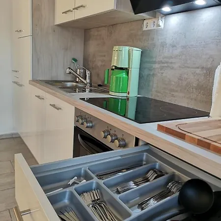 Modern Wohnen I Parkplatz I Wlan I Netflix I Balkon I 6 Schlafplaetze Appartamento *