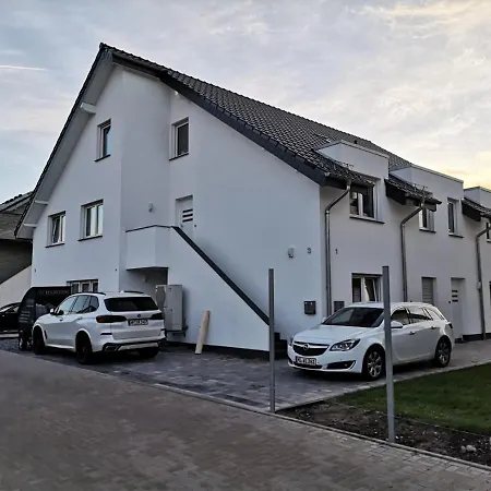 Modern Wohnen I Parkplatz I Wlan I Netflix I Balkon I 6 Schlafplaetze Bad Oeynhausen