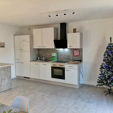 Apartment Modern Wohnen Mit Wlan Netflix Parkplatz *