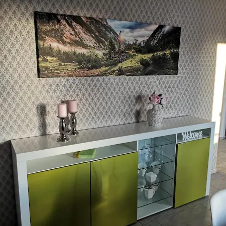 Modern Wohnen I Parkplatz I Wlan I Netflix I Balkon I 6 Schlafplaetze