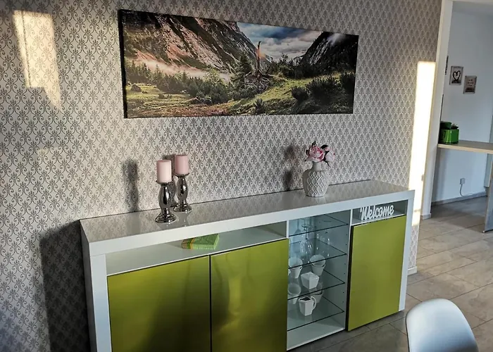 Modern Wohnen I Parkplatz I Wlan I Netflix I Balkon I 6 Schlafplaetze